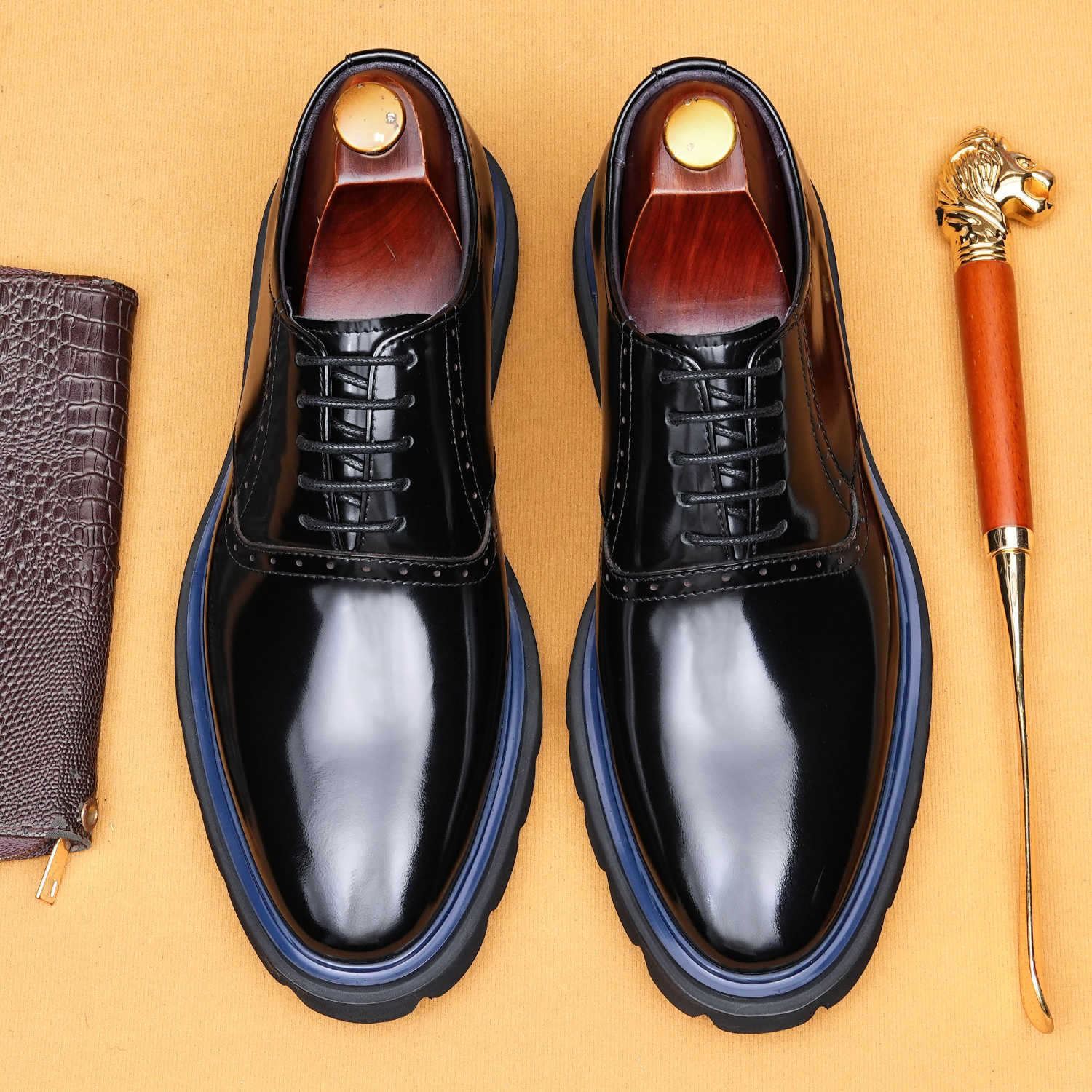 Men's Genuine Leather Glossy Thick-Sole Casual Brogue Derby Shoes