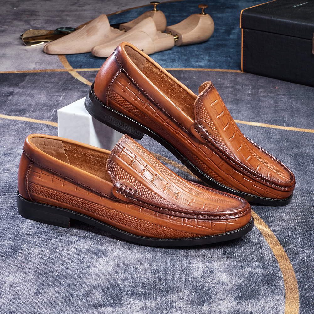 Vintage Elegant Men's Loafers Hand-Stitched Crocodile Embossed Genuine Leather Shoes