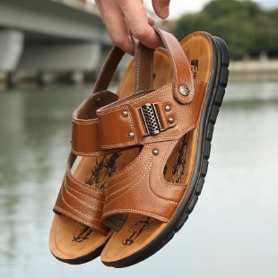 Leather comfortable and non-slip summer sandals
