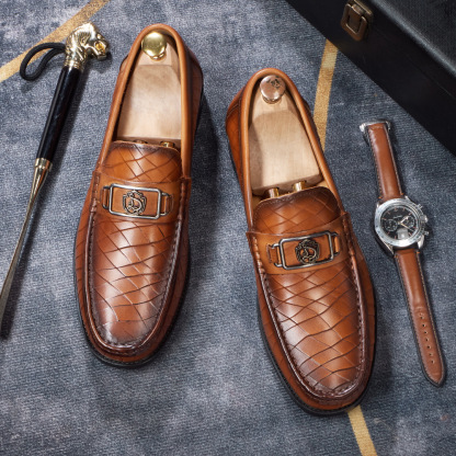 Men's Crocodile-Embossed Full-Grain Leather Casual Loafers