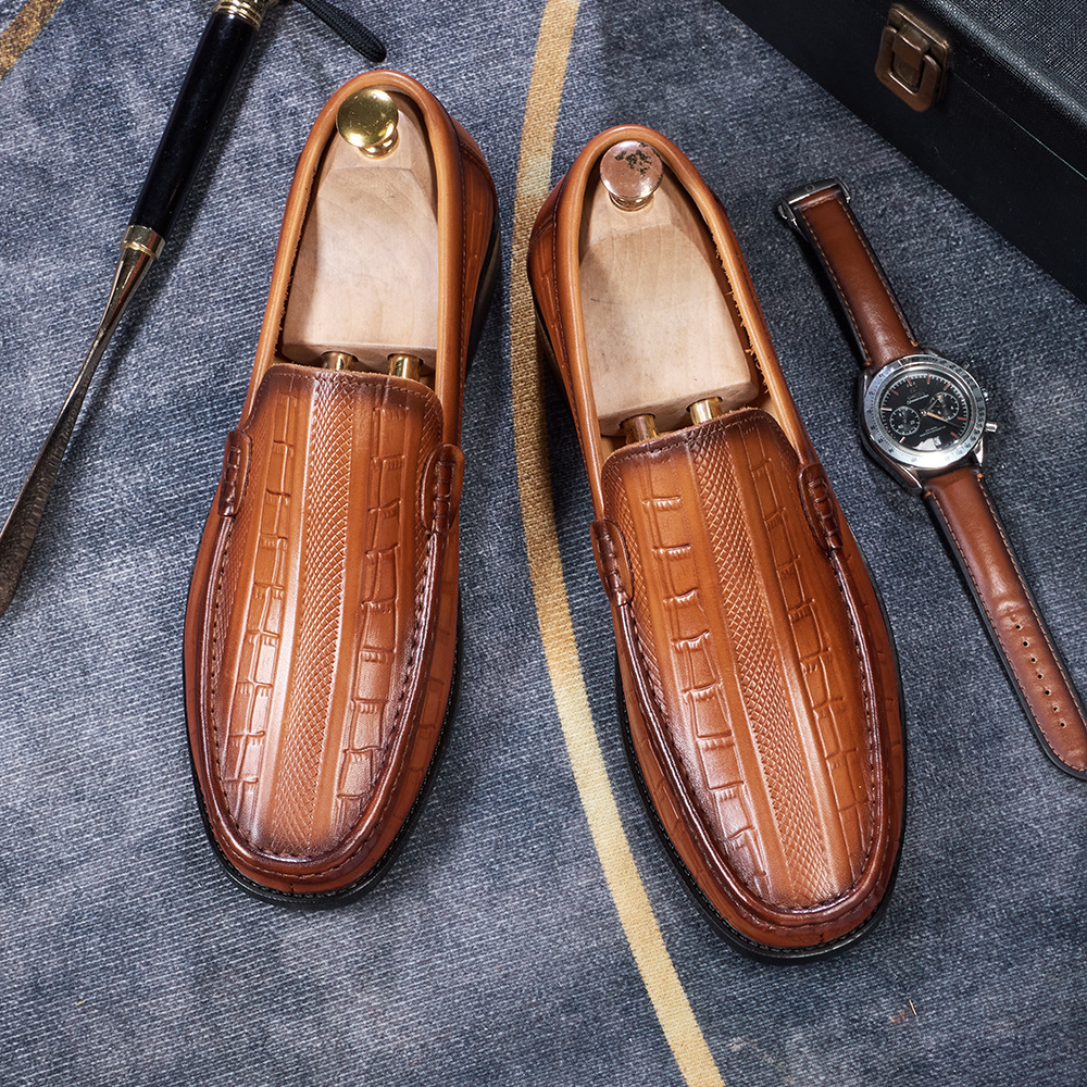 Vintage Elegant Men's Loafers Hand-Stitched Crocodile Embossed Genuine Leather Shoes