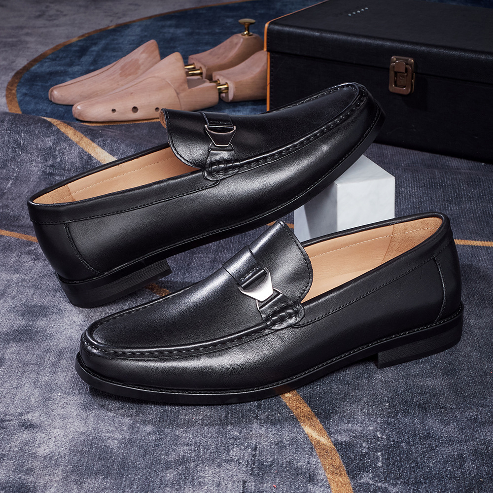 Men's Full-Grain Leather Metal Buckle Casual Loafers