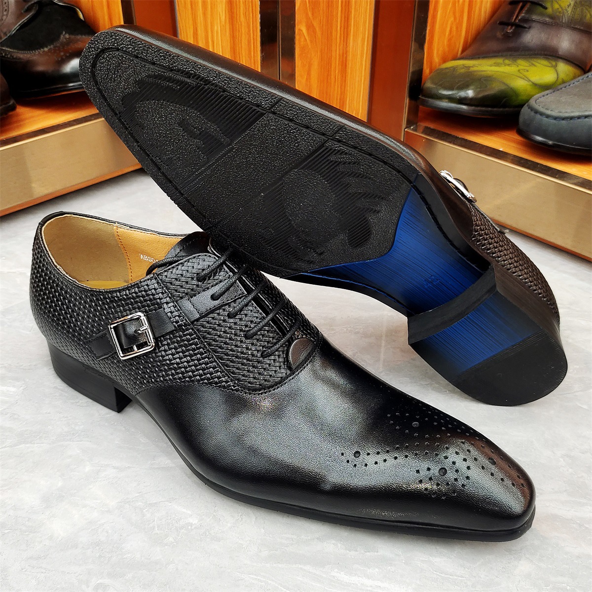 Men's Summer Genuine Leather Lace-Up Metal Buckle Brogue Oxford Shoes