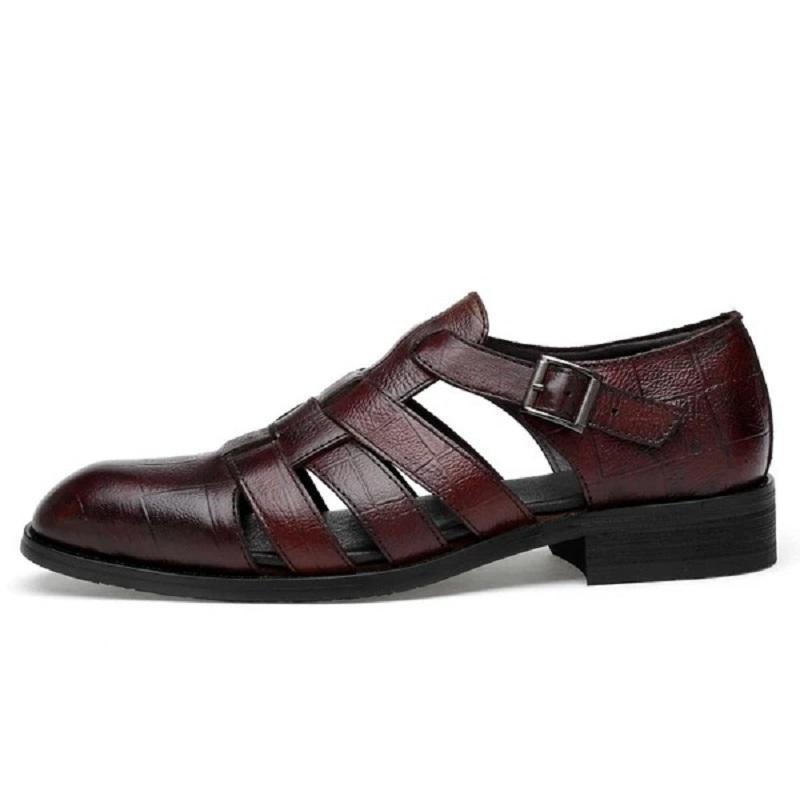 Retro Crocodile Pattern Leather Sandals