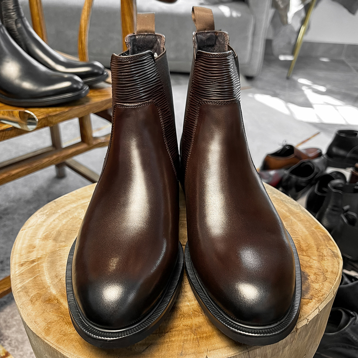 New Arrival Men's Full-Grain Leather Chelsea Boots