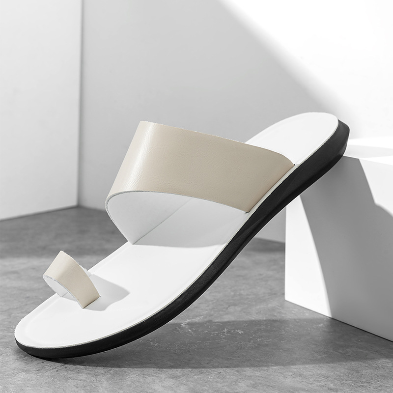 Men's Summer Thong Sandals: Oversized Flat-Soled | Breathable & Lightweight | Beach Days & Casual Errands