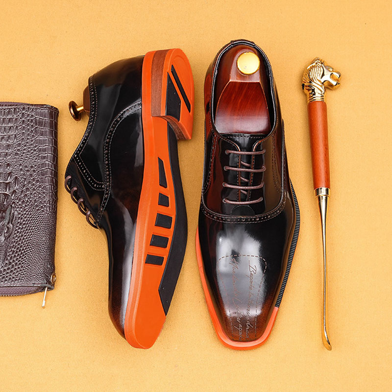 Men's Genuine Leather Letter-Printed Brogued Oxford Shoes