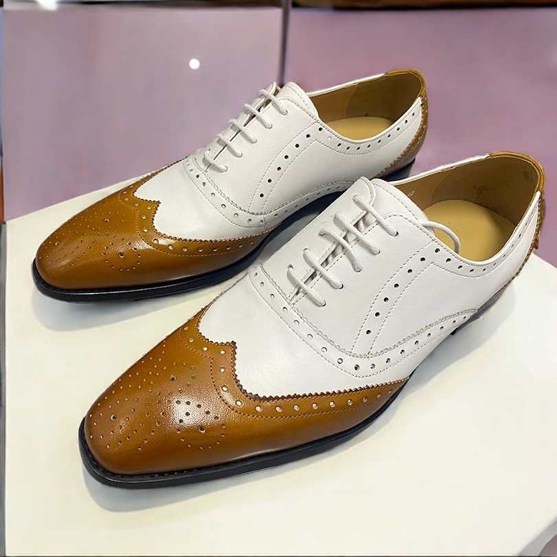 Fashion Wingtip Brogue Lace-Up Oxfords