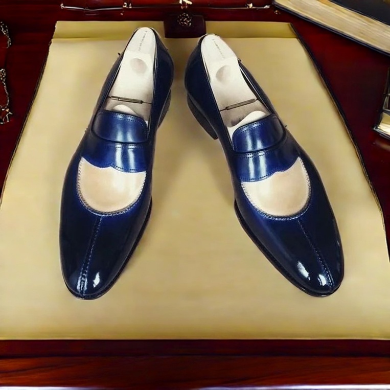 Stylish Navy - Blue Leather Loafers: Elegant and Sophisticated Footwear