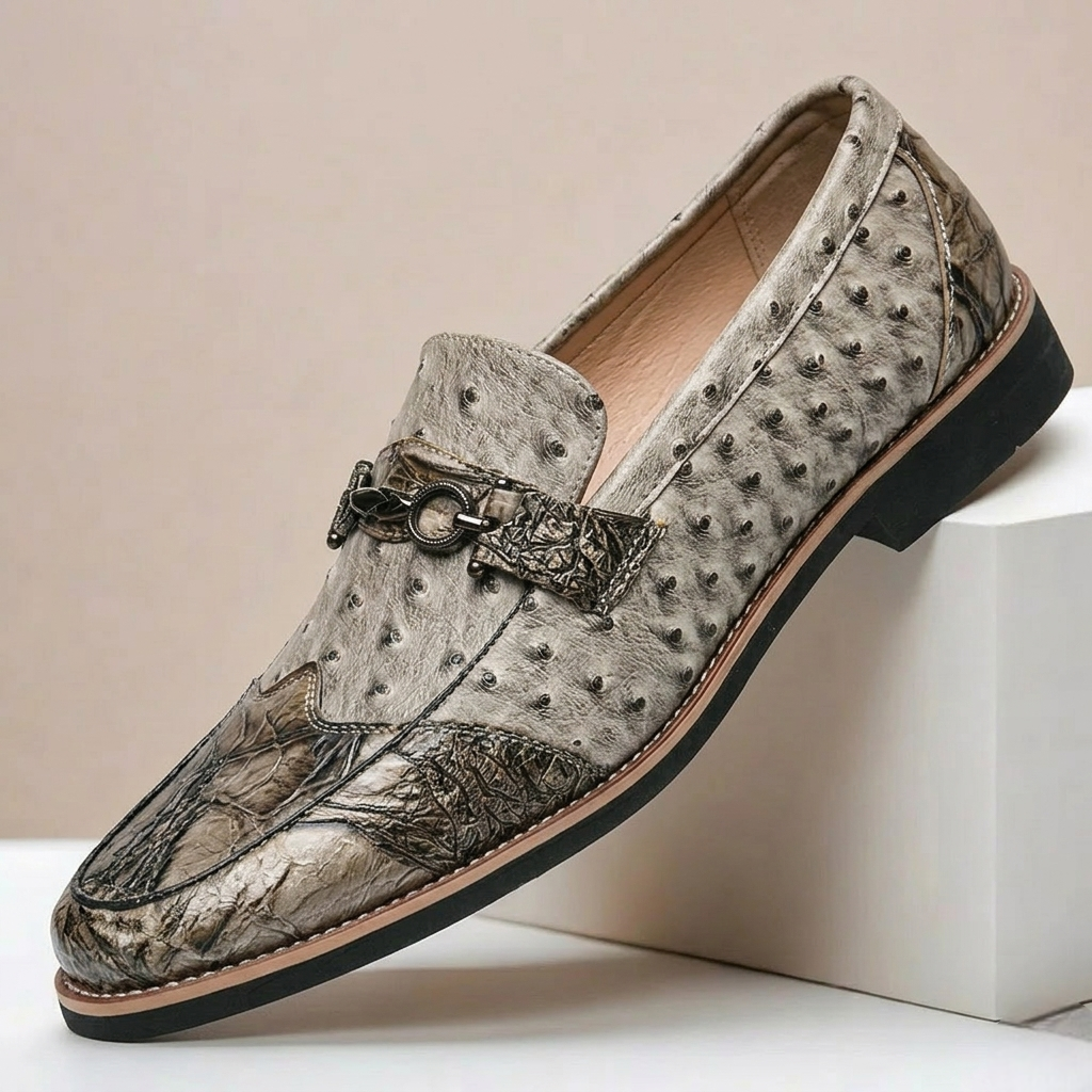 Vintage Pattern Metal Buckle Men Slip On Loafers