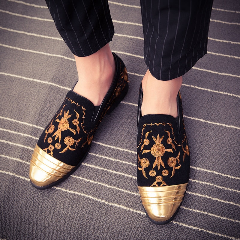 Floral Embroidery Flock Shoes
