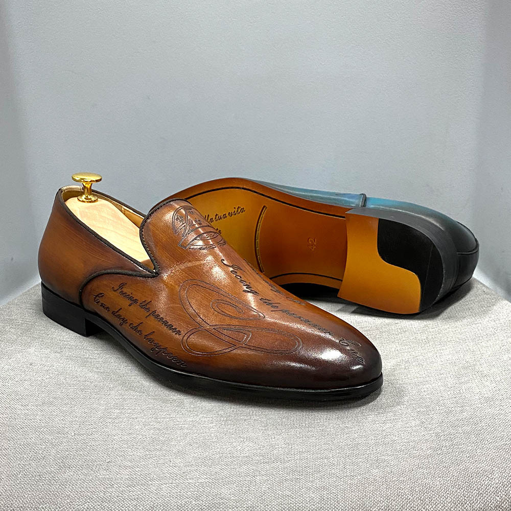 Italian style hand-painted letters men's shoes genuine leather formal shoes men's loafers one-step business casual shoes