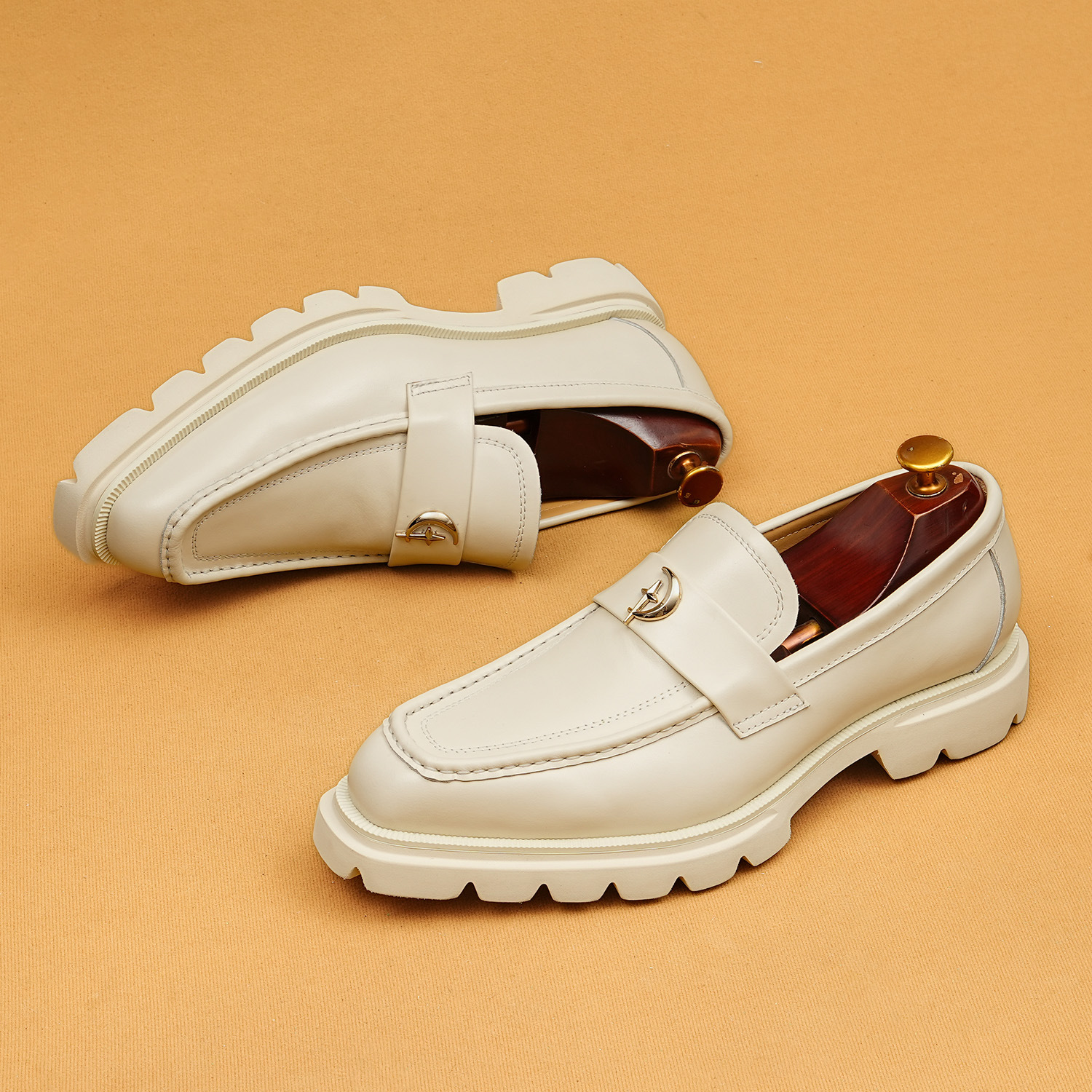 2026 New Breathable Casual Top-Grain Cowhide Thick-Soled Loafers