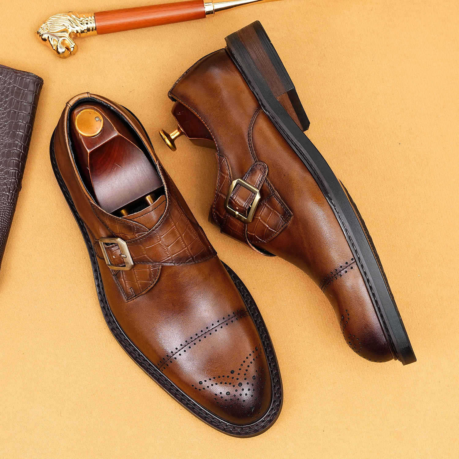 Business casual British style genuine leather monk shoes