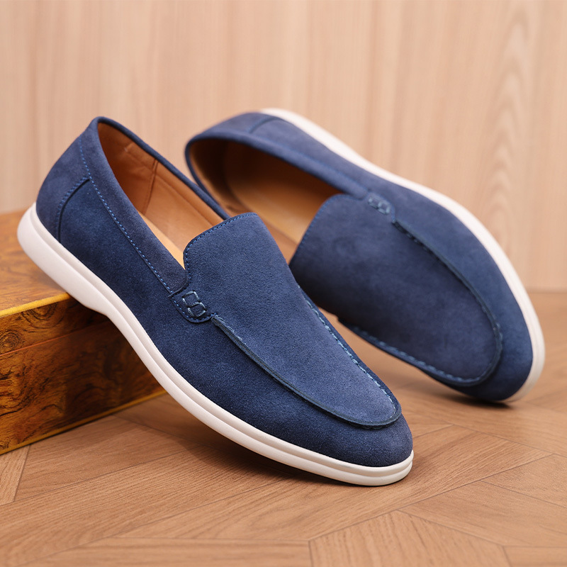 Men's suede loafers suitable for all seasons