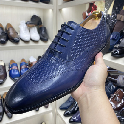 Men's leather shoes genuine leather Oxford shoes pointed toe lace-up high-end woven leather shoes men's black and blue business formal shoes