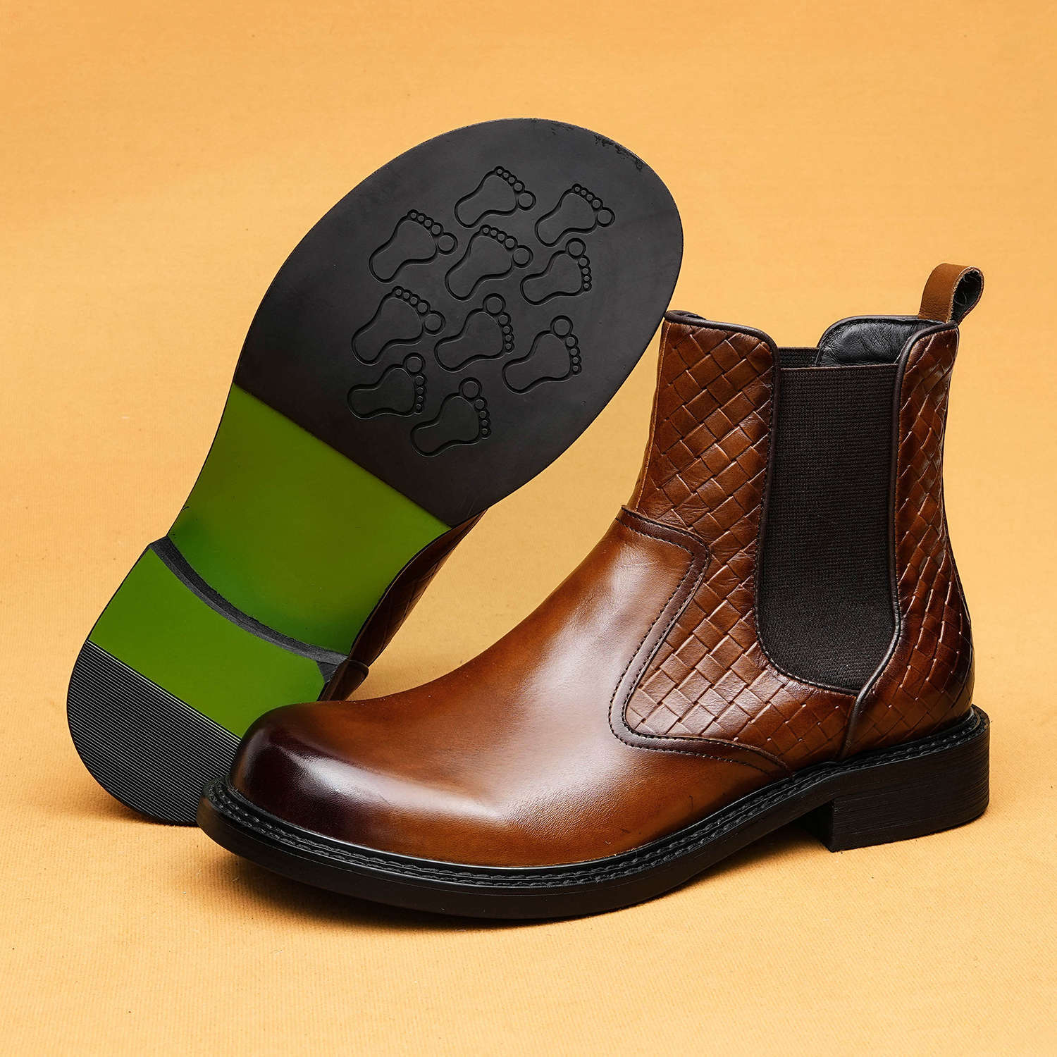 Men's Chelsea Boots - Brown & Black