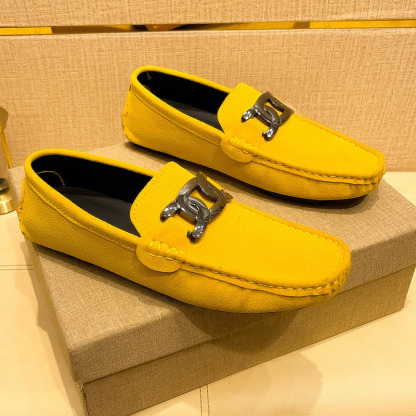 Men's soft-soled suede casual loafers with metal buckles