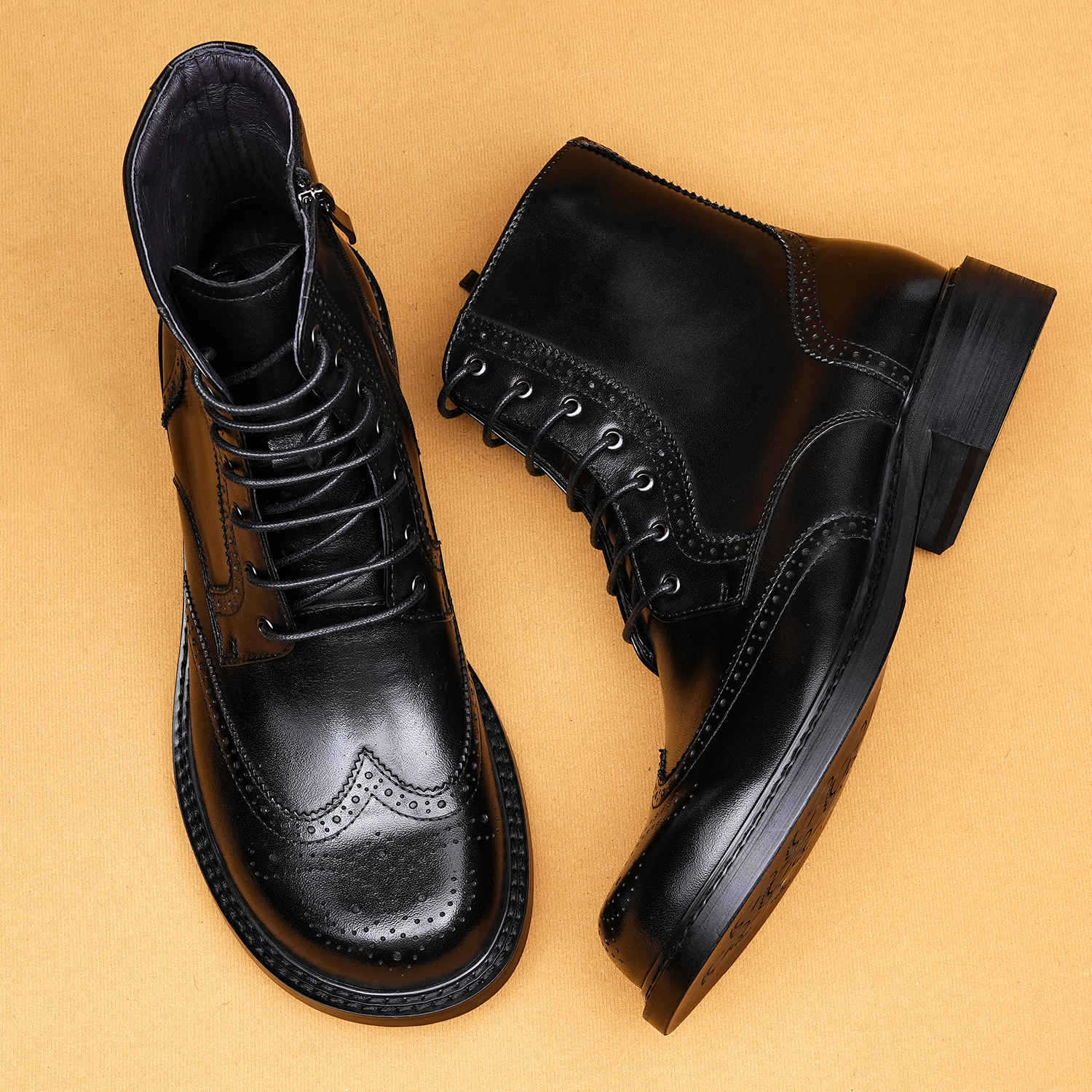 Men's Brogue Leather Boots - Brown & Black