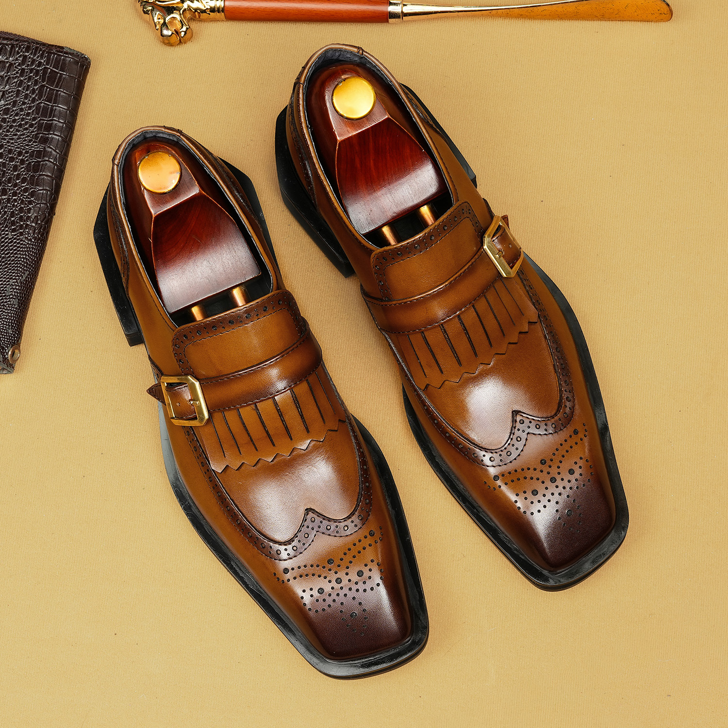 [Copy]Autumn 2026 High-End Men's Leather Shoes – Affordable Luxury, Wide-Toe Design