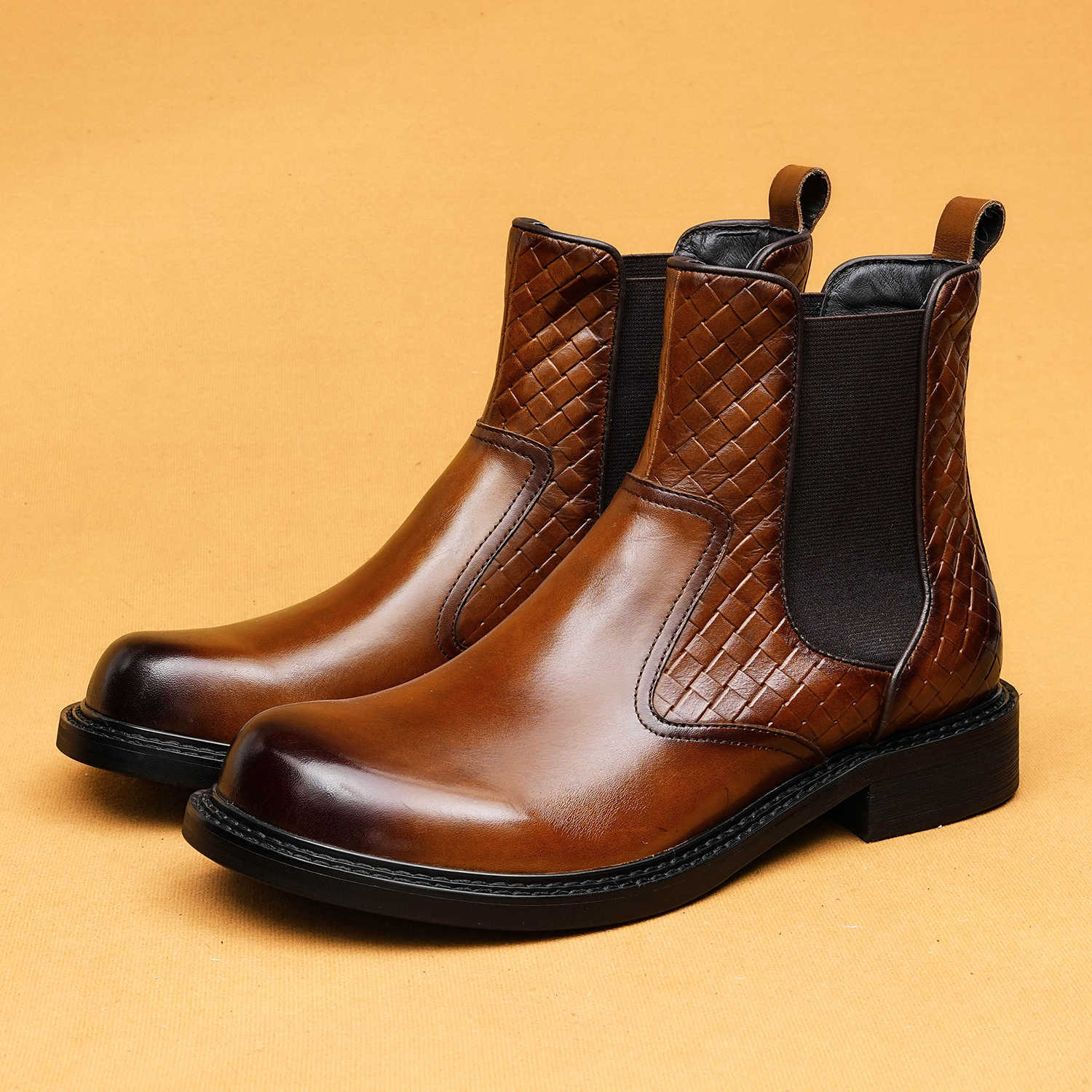 Men's Chelsea Boots - Brown & Black