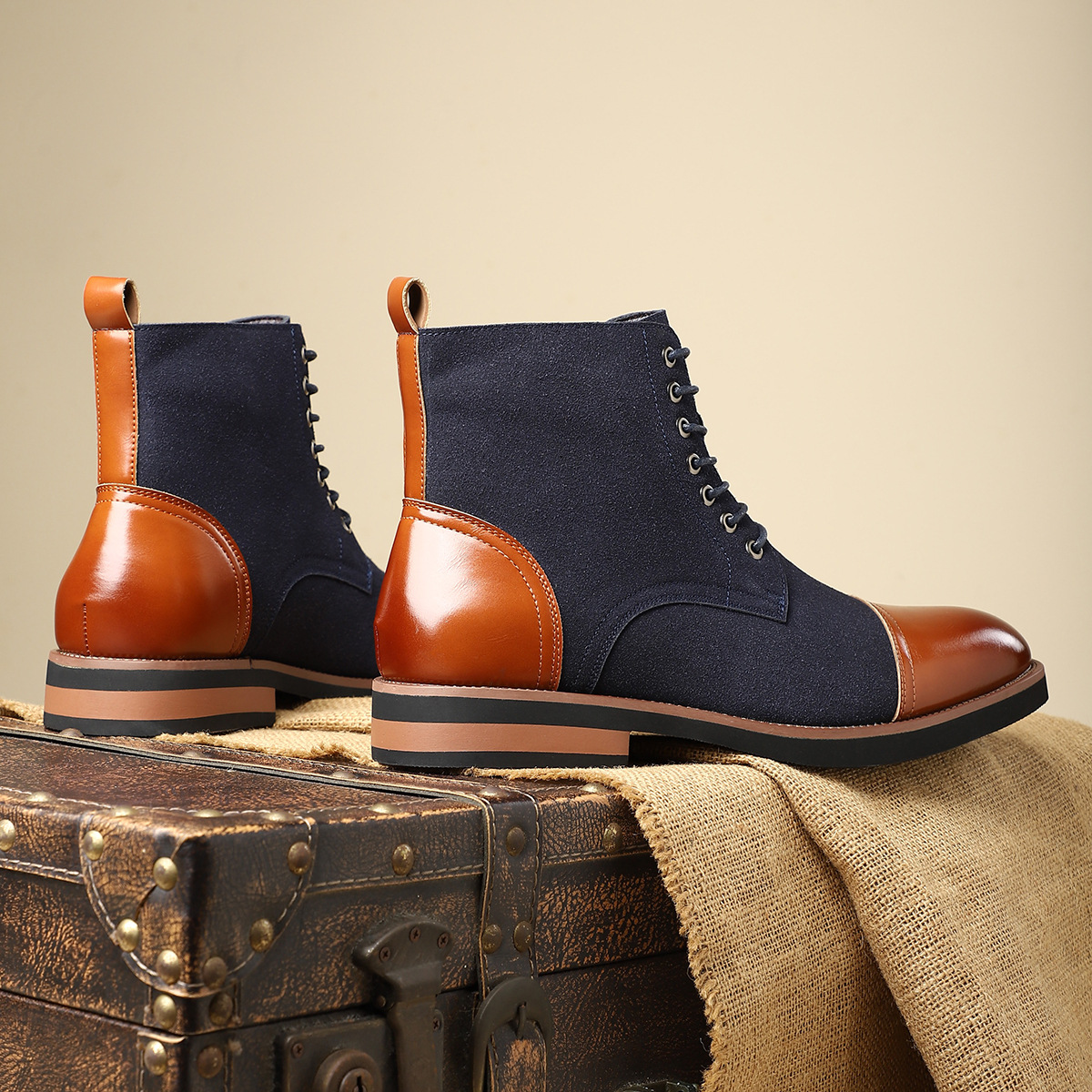 New arrival men's mid-tube Martin boots European and American trendy sleeve leather boots versatile casual men's leather closure Martin boots