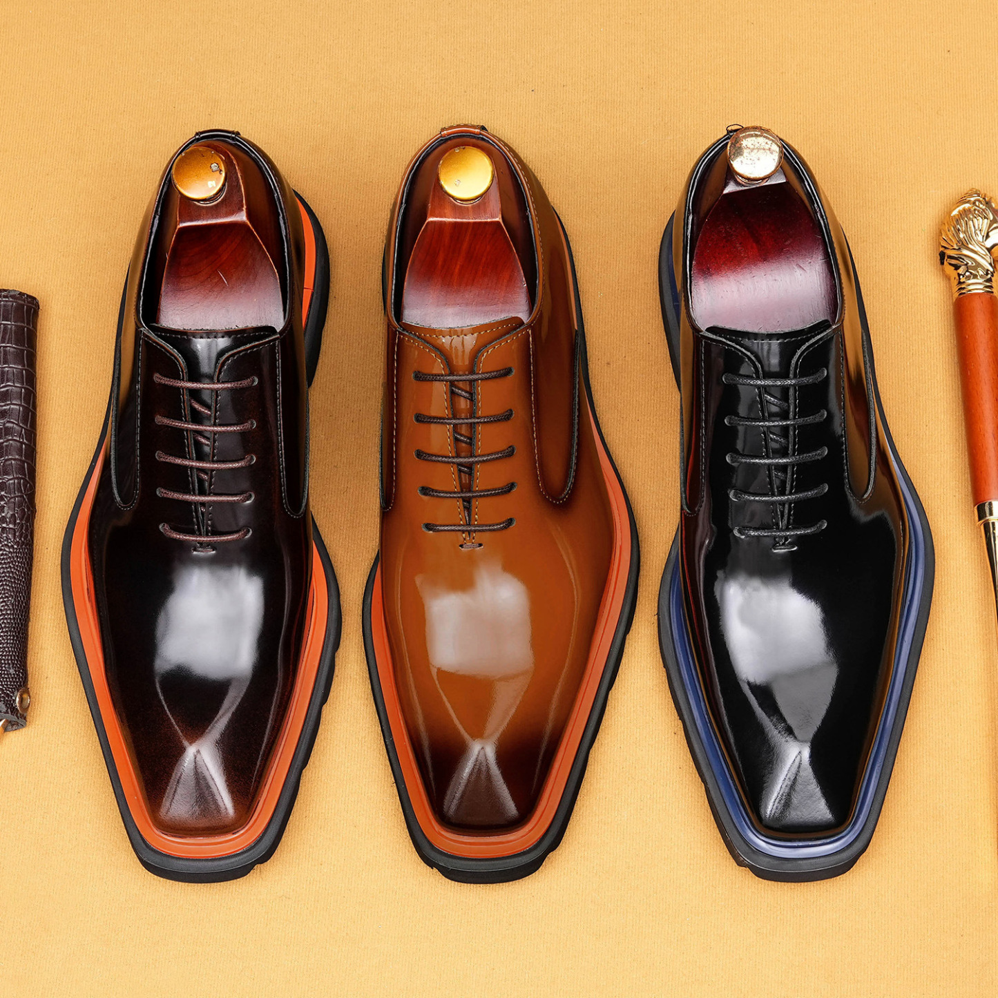 [Copy]2026 New Fashionable Pointed Toe Lace-up Men's High-End Leather Shoes with Red and Blue Trim and Thick Sole Design