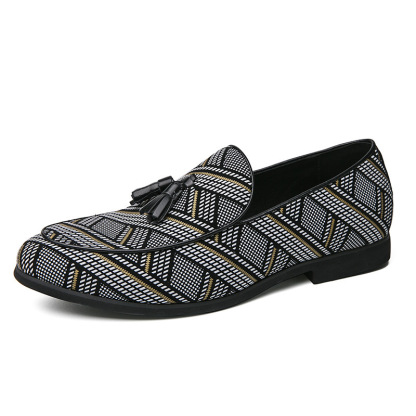 Men's slip-on fashion leather shoes cross-border large size 48 ethnic style slip-on lazy leather shoes men's loafers