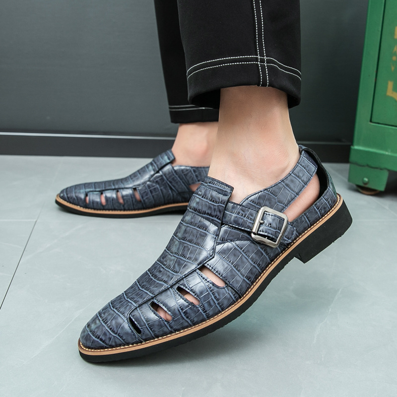 2026 New Men's Breathable Cut-Out Casual Shoes