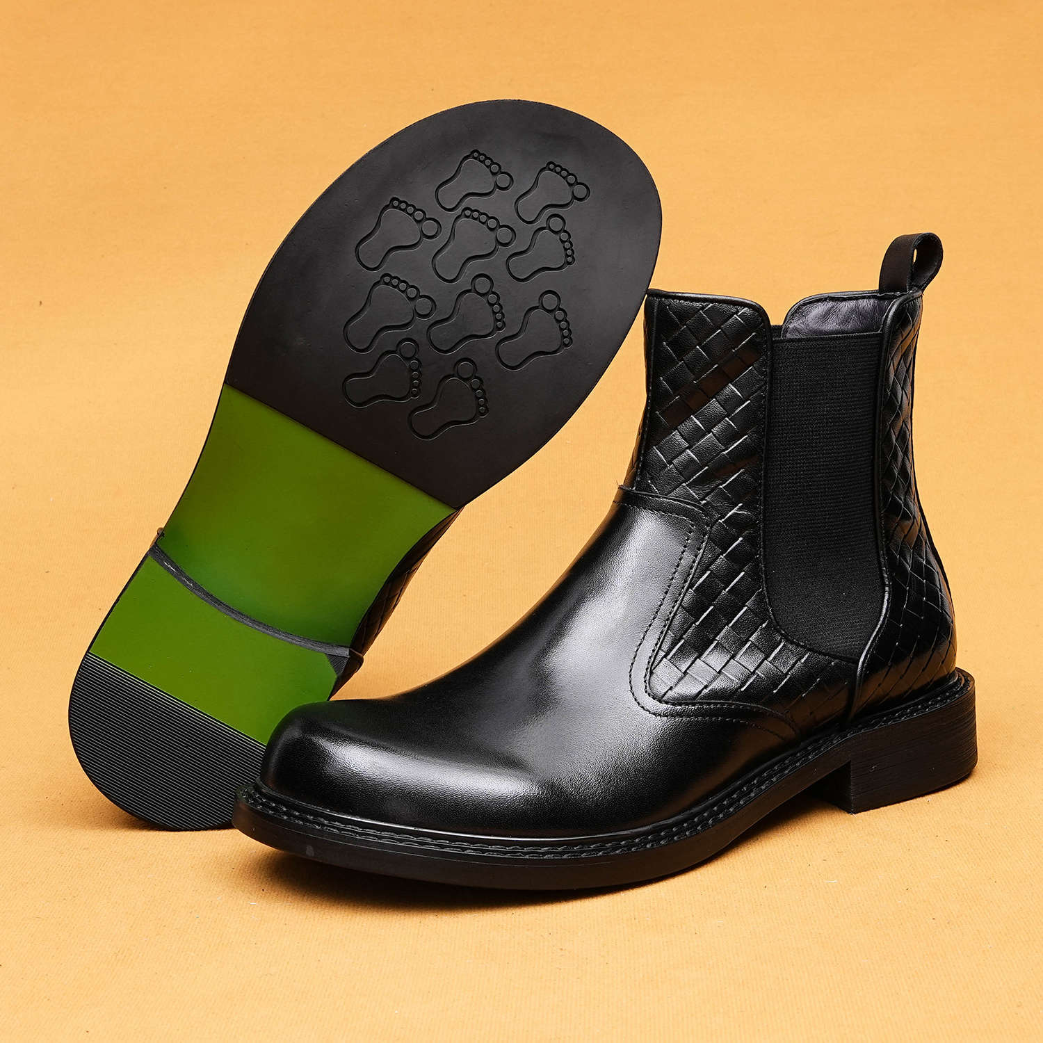 Men's Chelsea Boots - Brown & Black