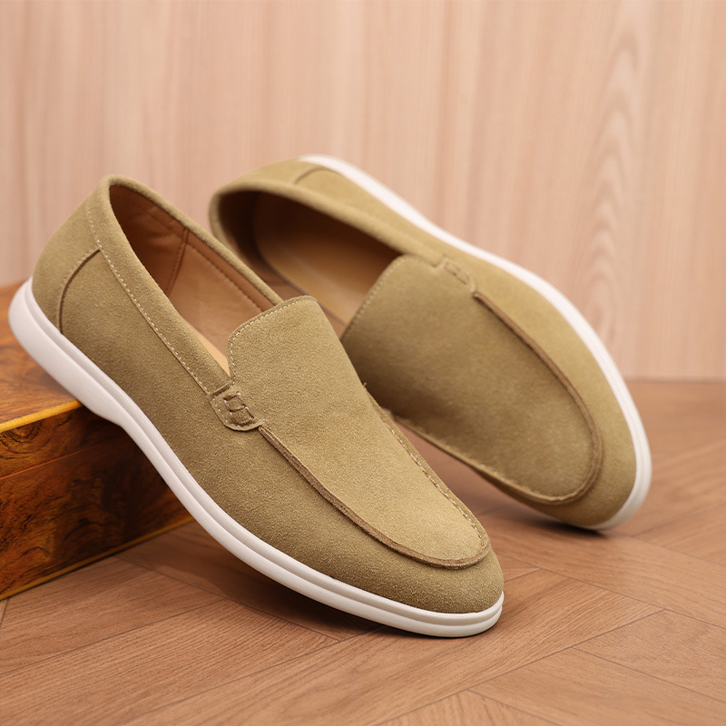 Men's suede loafers suitable for all seasons