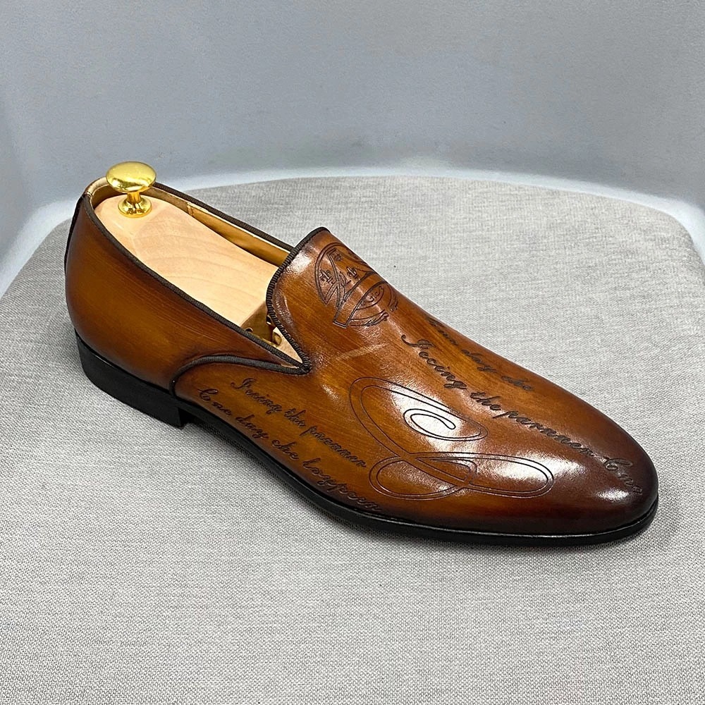 Italian style hand-painted letters men's shoes genuine leather formal shoes men's loafers one-step business casual shoes