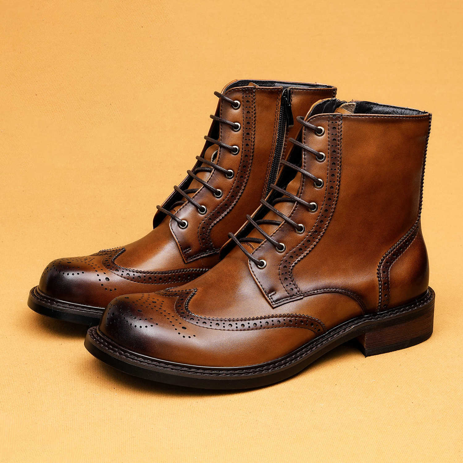 Men's Brogue Leather Boots - Brown & Black