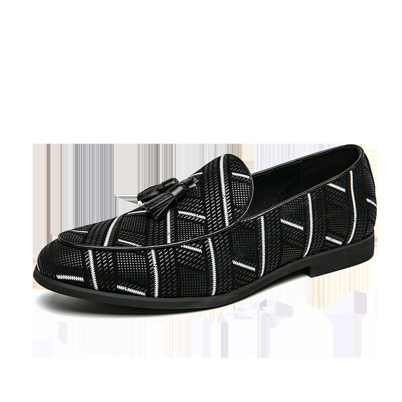 Men's slip-on fashion leather shoes cross-border large size 48 ethnic style slip-on lazy leather shoes men's loafers