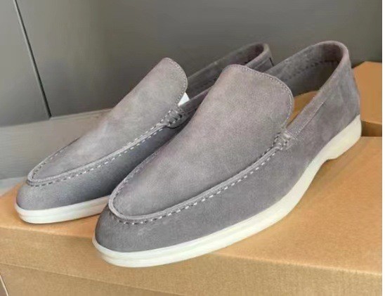 Large size casual flat shoes 38-48