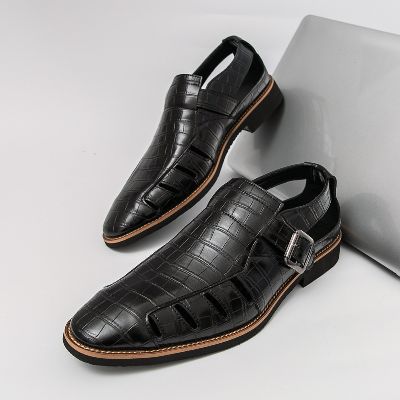 2026 New Men's Breathable Cut-Out Casual Shoes