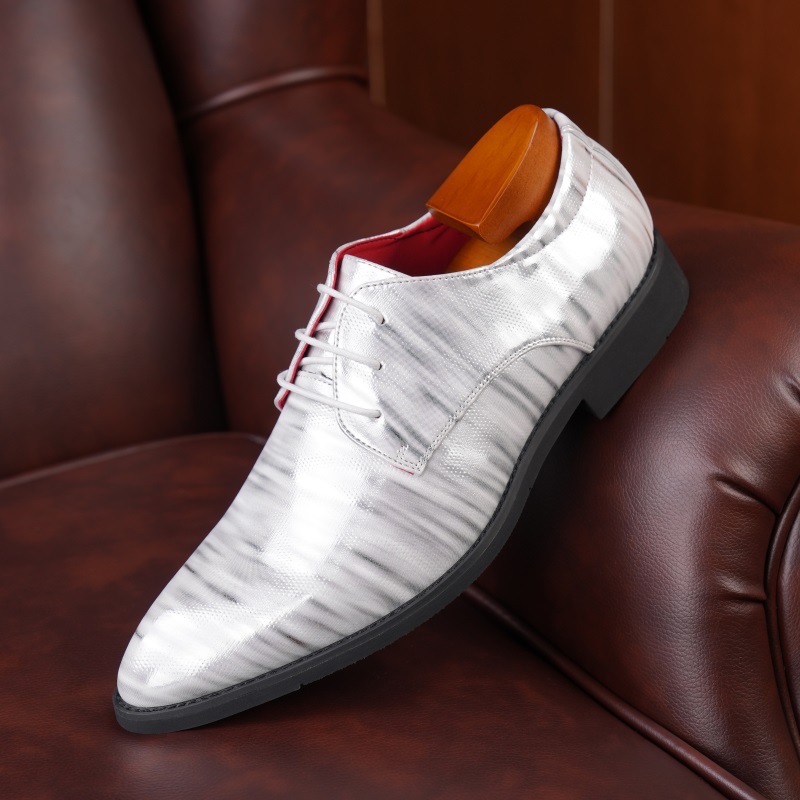 Shiny embossed leather shoes for men wholesale pointed lace-up trendy shoes Amazon wish LAZADA cross-border shipping
