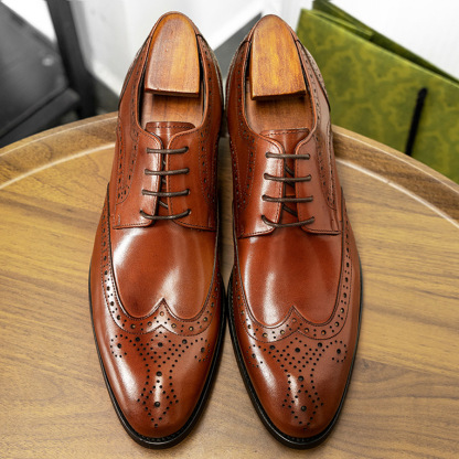 Brogue men's shoes new British style leather shoes men's leather shoes carved men's casual shoes leather shoes shoes men