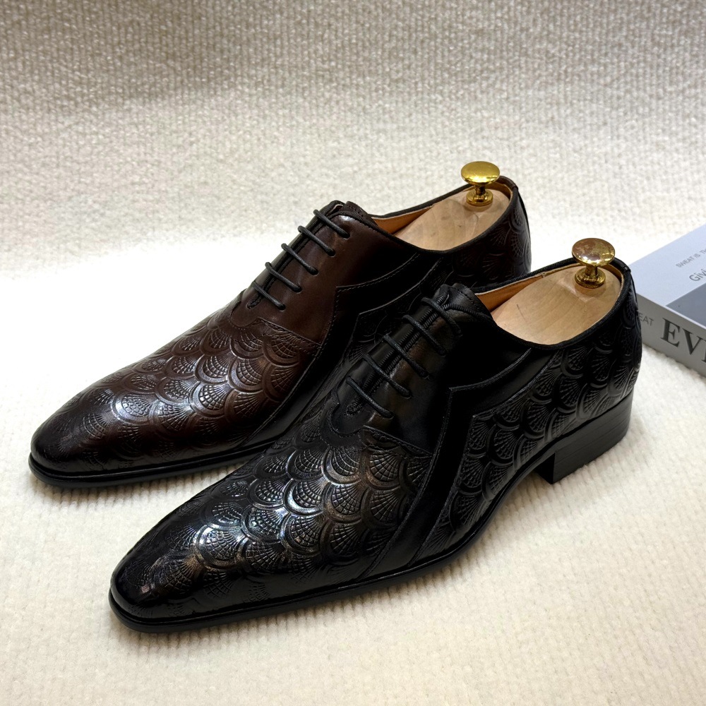 Large size men's British style pointed toe leather shoes