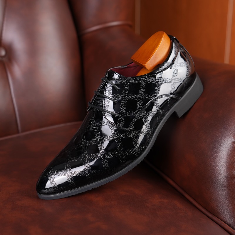 Shiny embossed leather shoes for men wholesale pointed lace-up trendy shoes Amazon wish LAZADA cross-border shipping