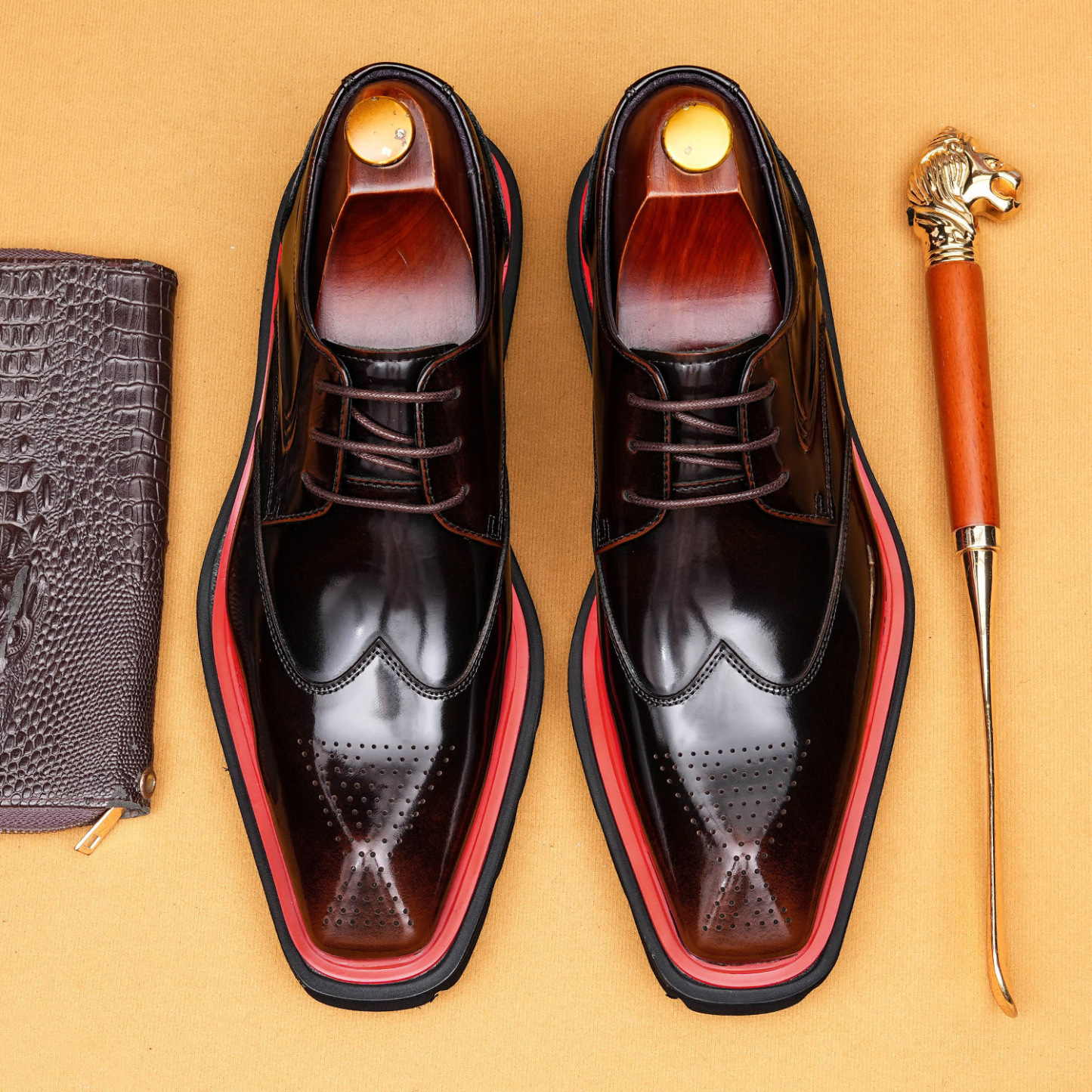 2026 New Fashionable Pointed Toe Lace-up Men's High-End Leather Shoes with Red and Blue Trim and Thick Sole Design