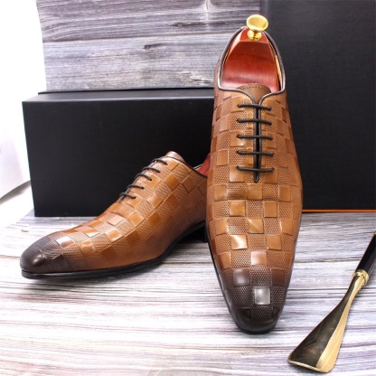 Cross-border e-commerce hot-selling men's genuine leather business formal shoes cowhide handmade brick pattern embossed Oxford shoes pointed leather shoes