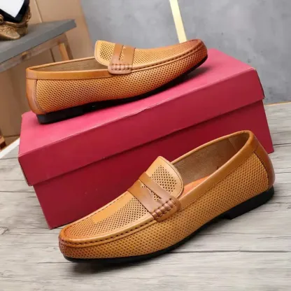 New Style Summer Genuine Leather Men Moccasins Loafers Slip On Hollow Out Breathable Men Soft Casual Leather Shoes Size 38-46