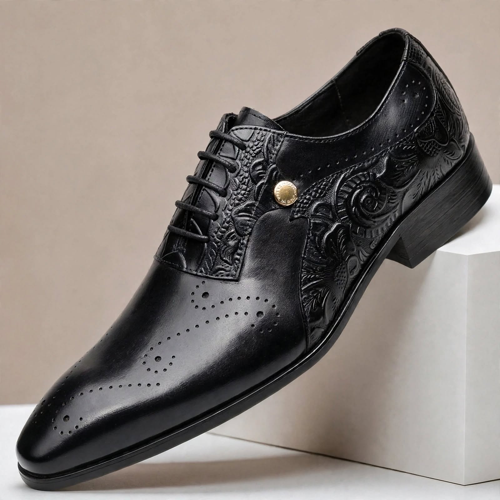 Men’s Embossed Lace-Up Dress Shoes – Elegant Brogue Style, Multiple Colors