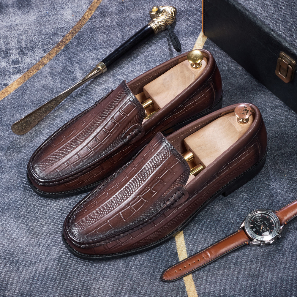Vintage Elegant Men's Loafers Hand-Stitched Crocodile Embossed Genuine Leather Shoes