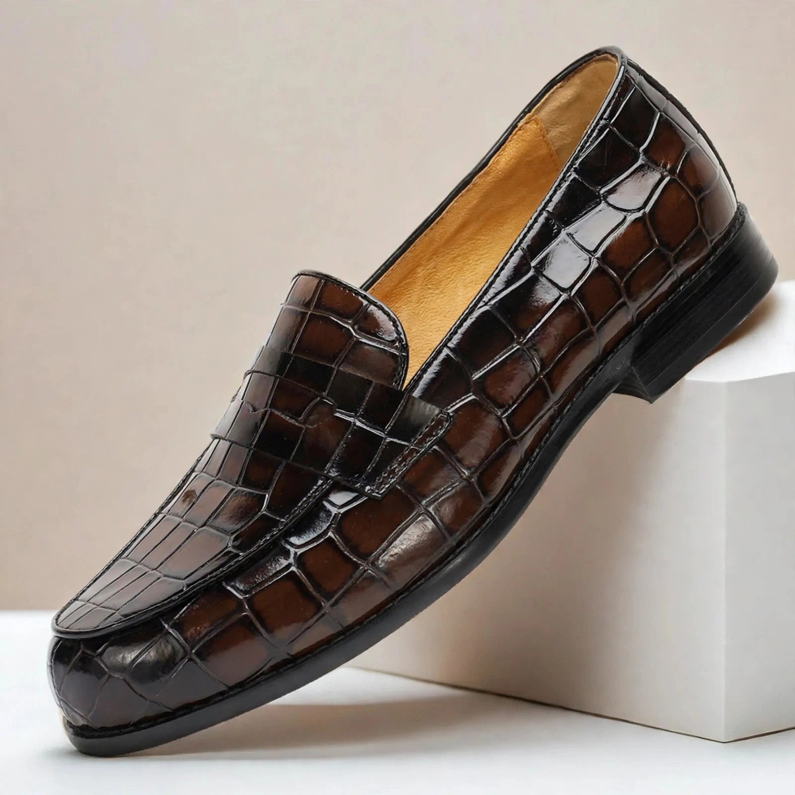 Men’s Crocodile Embossed Loafers – Colorful Dress Shoes | Gentleman-Shoe