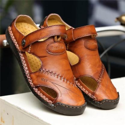 Men Hand Stitching Soft Outdoor Closed Toe Leather Sandals