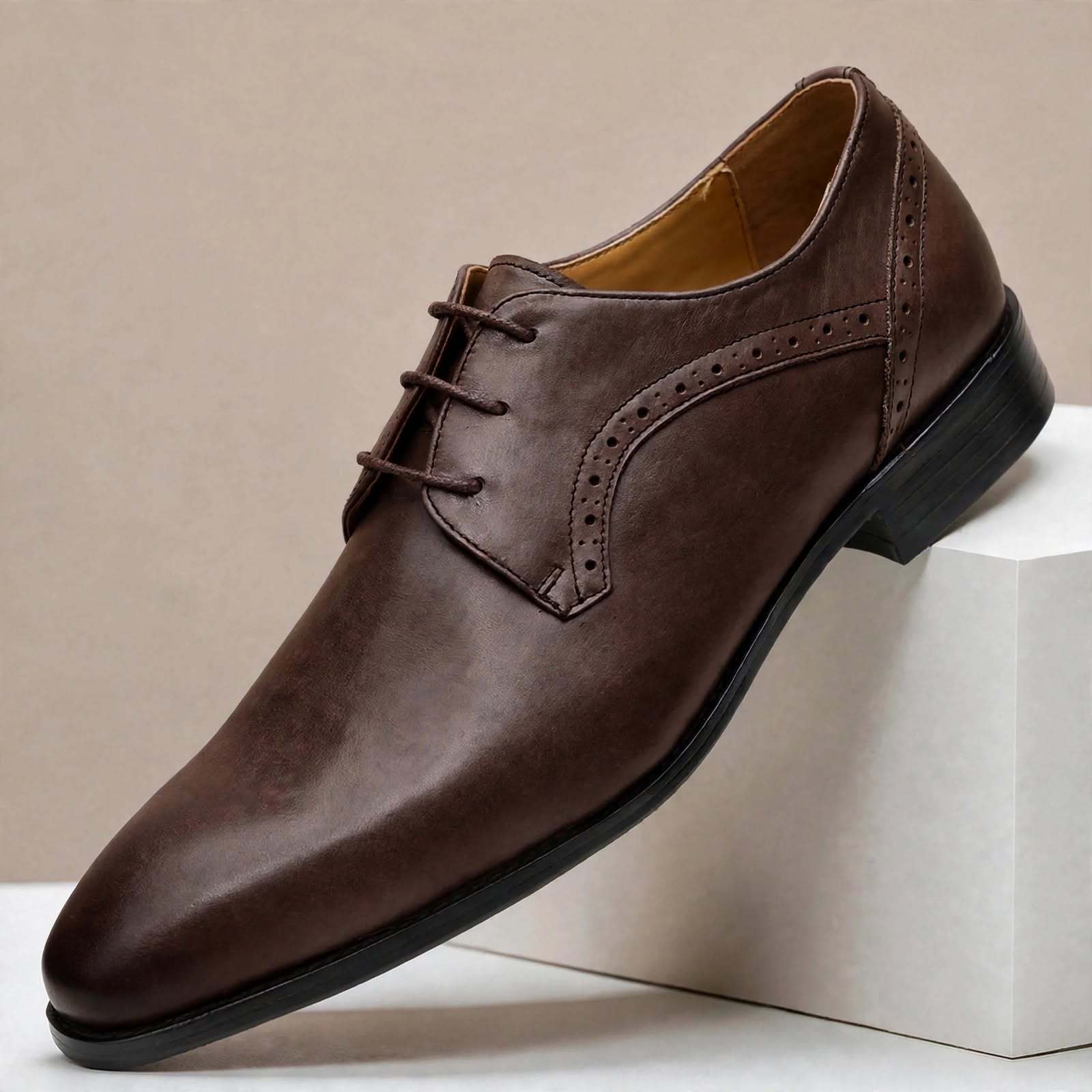 Lario Cowhide Leather Shoes