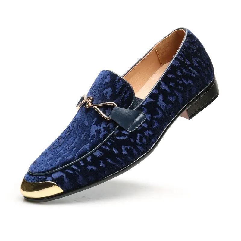 Suede dark pattern fashion loafers