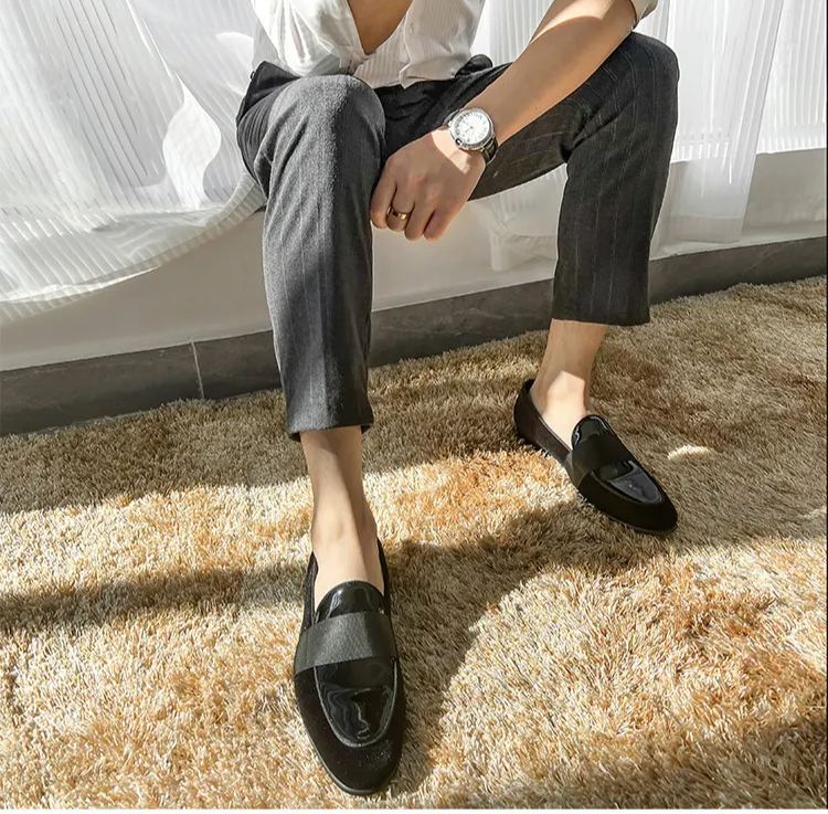 [Copy]Exquisitely carved dark brown loafers, luxurious and elegant texture highlights gentleman style